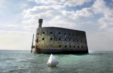 Cap Fort Boyard Jet Systems Hélicoptères